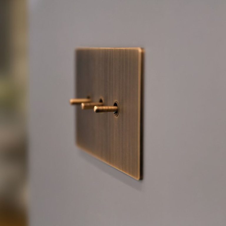 Lutron Aviena luxury keypad for refined smart home lighting control